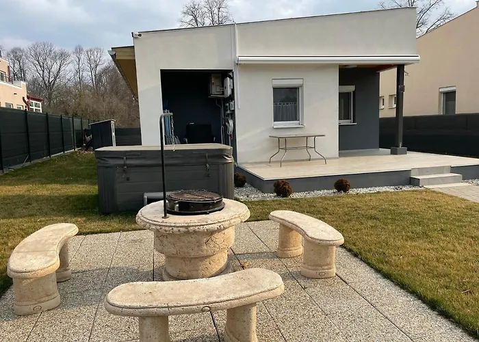 Sorrento Deluxe - Jacuzzi Villa